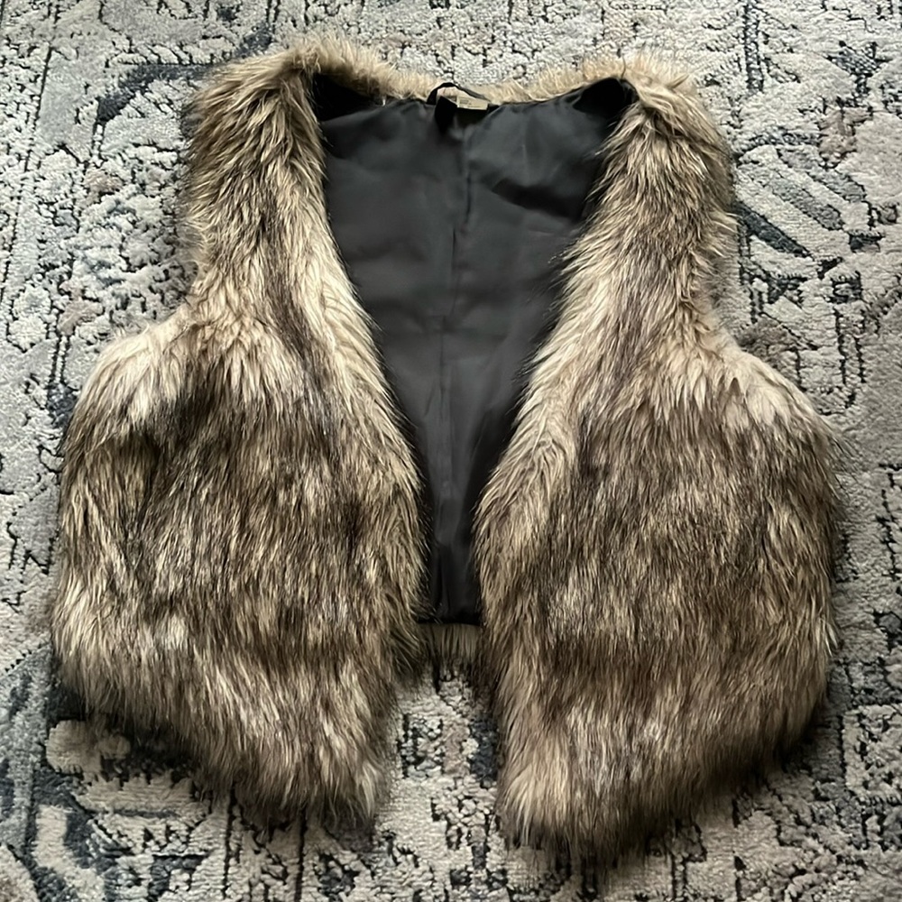 Cropped Fur Vest
